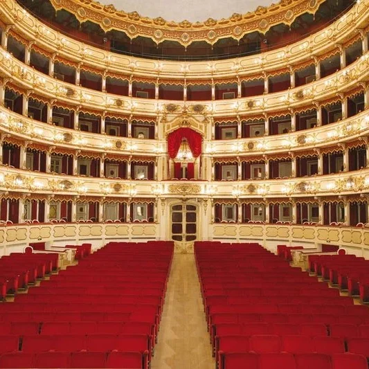 Teatro-Ponchielli-Cremona-02.jpg